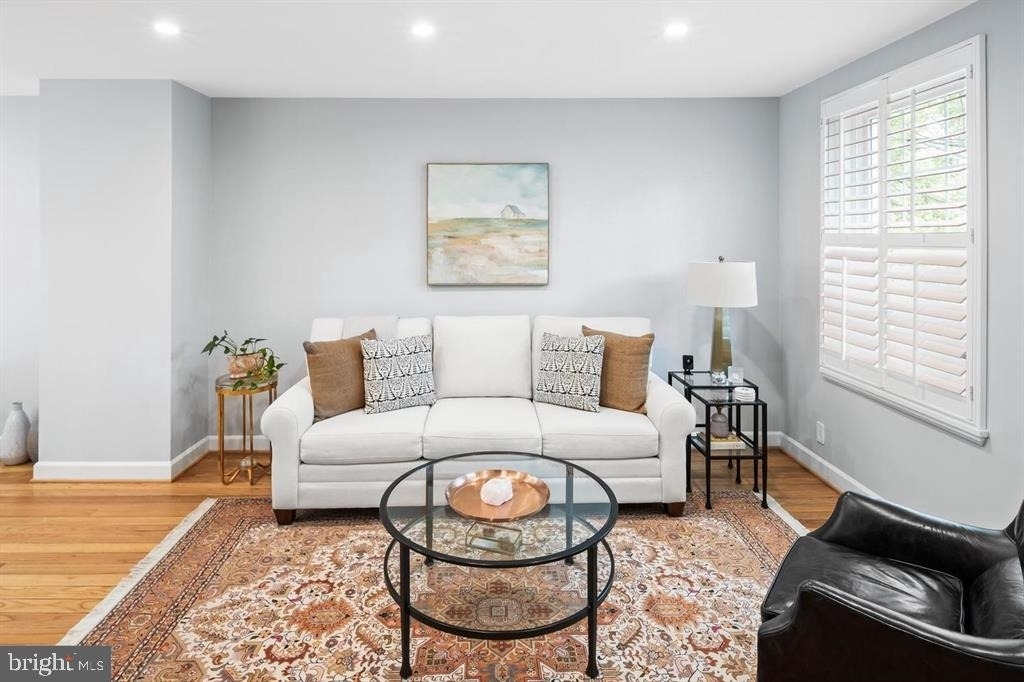 4806 28th Street S - Photo 6