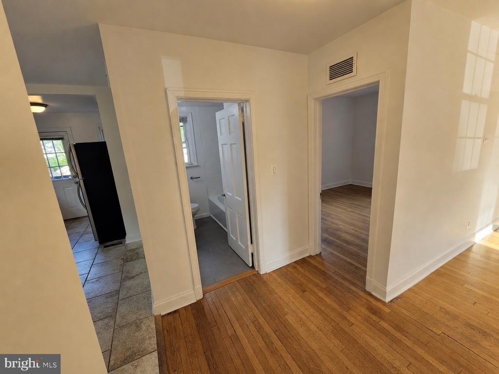 1227 N Utah Street - Photo 7