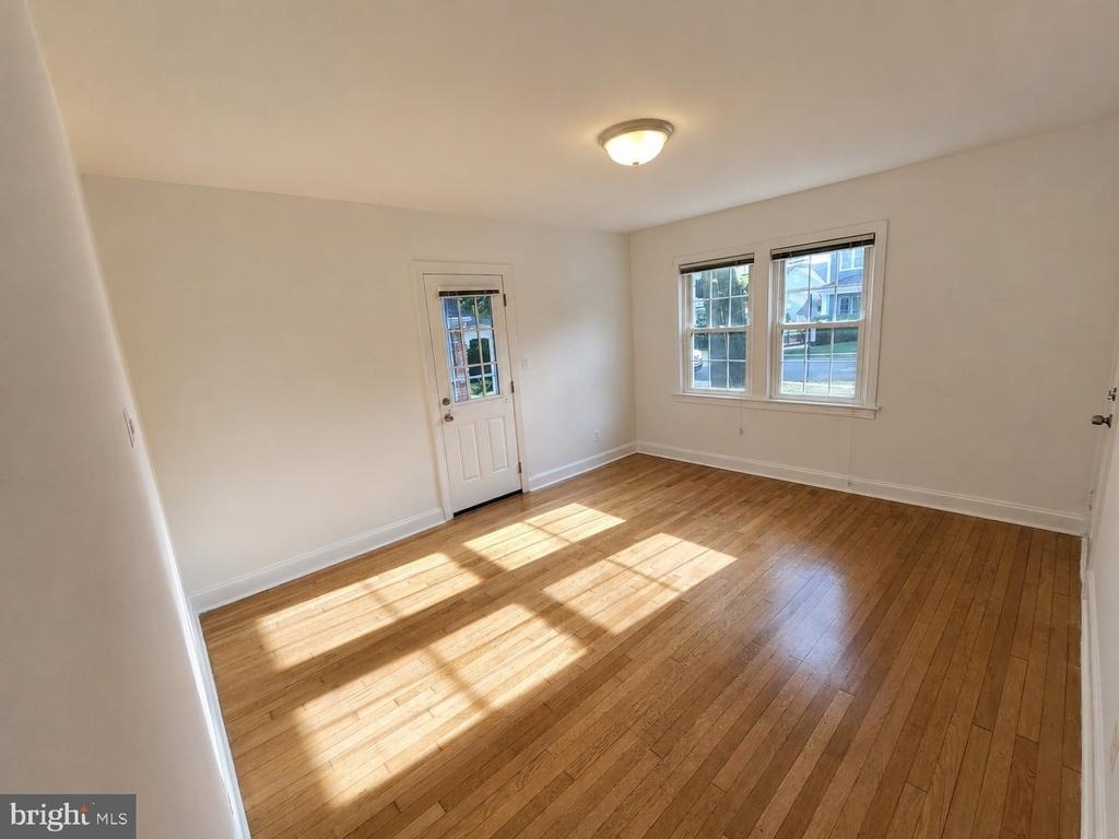1227 N Utah Street - Photo 1