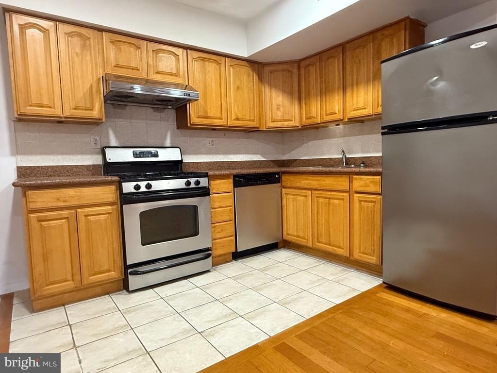 455 N 12th Street - Photo 3