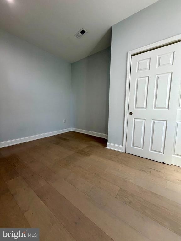 1247 Snyder Avenue - Photo 4