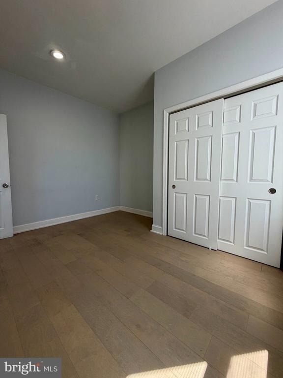 1247 Snyder Avenue - Photo 8