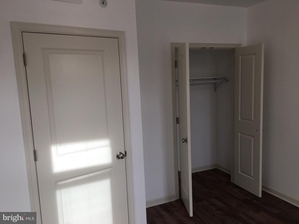 6619 Ridge Avenue - Photo 2