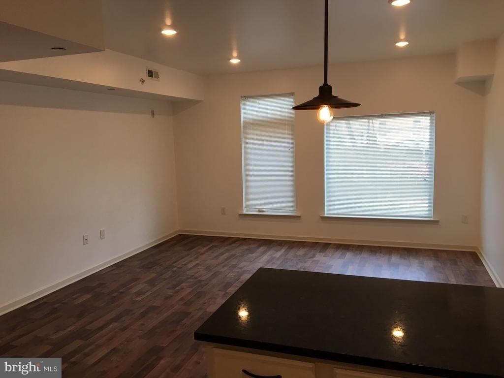 6619 Ridge Avenue - Photo 5