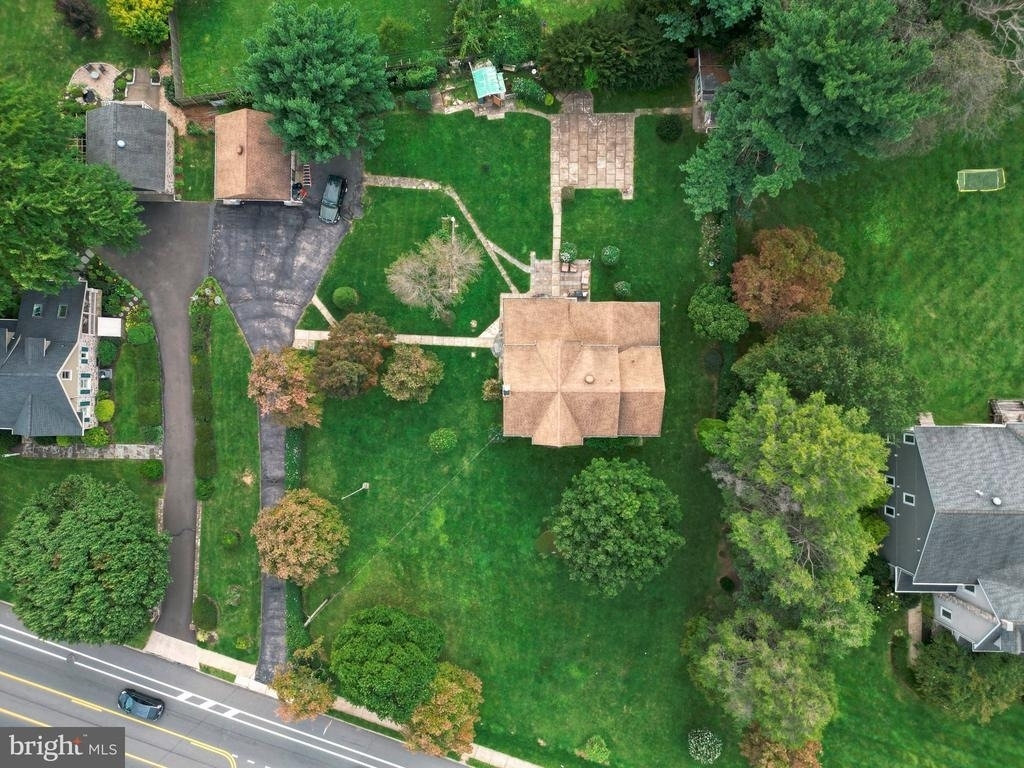 694 Welsh Road - Photo 6