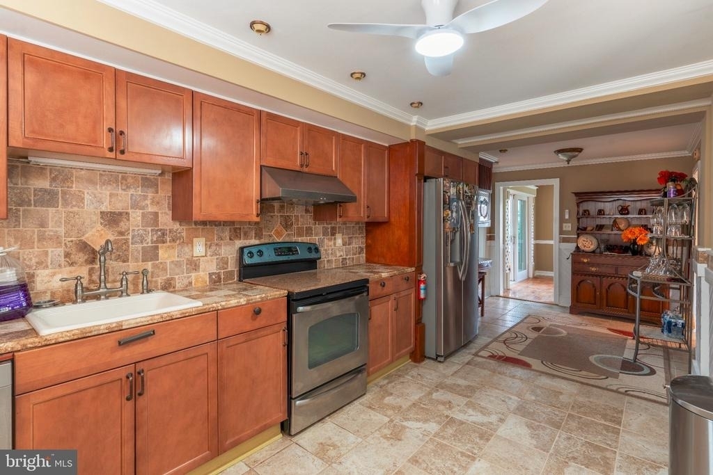 694 Welsh Road - Photo 25