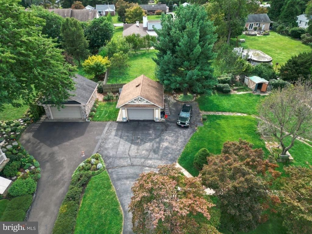 694 Welsh Road - Photo 3