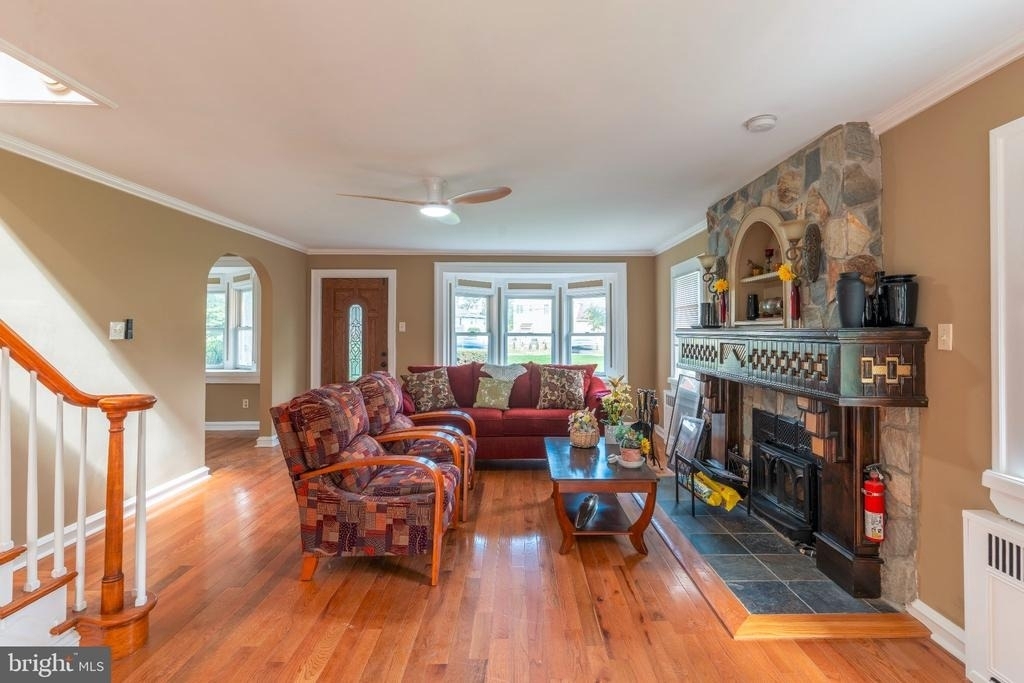 694 Welsh Road - Photo 11