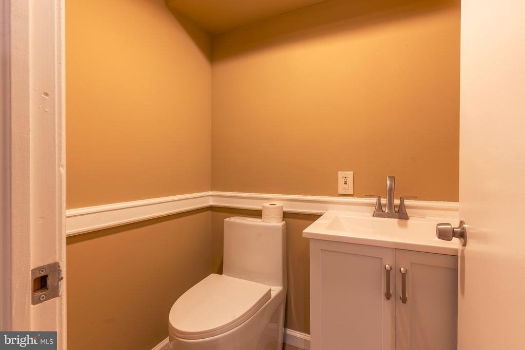 694 Welsh Road - Photo 30