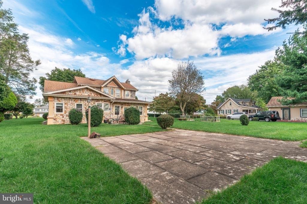 694 Welsh Road - Photo 41