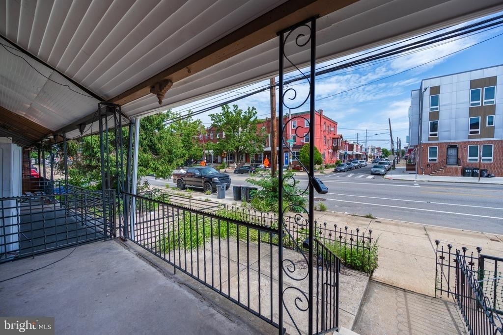 948 Belmont Avenue - Photo 11
