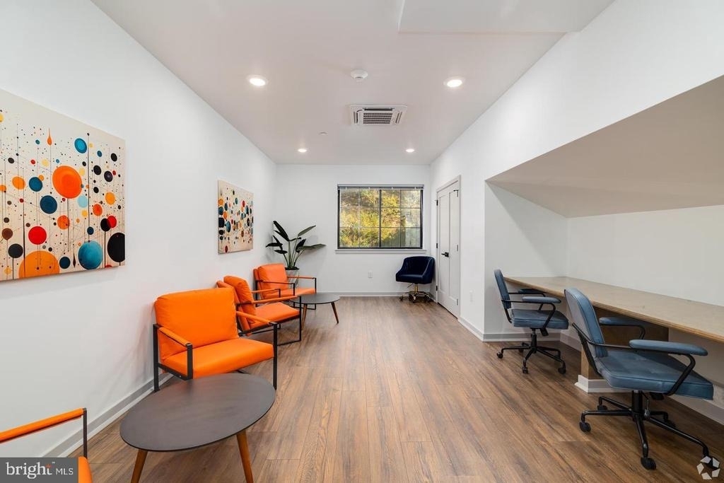 5001 Umbria Street - Photo 11