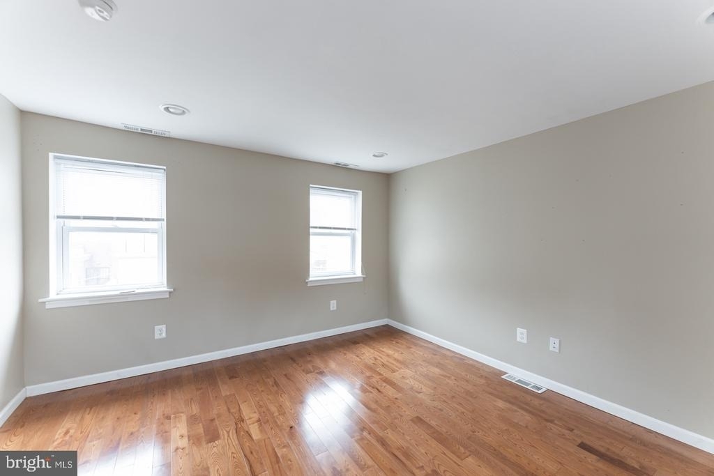 1211 N Palethorp Street - Photo 18