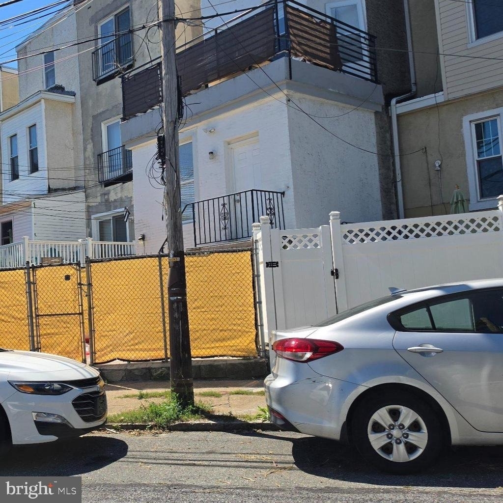 637 N 32nd Street - Photo 15