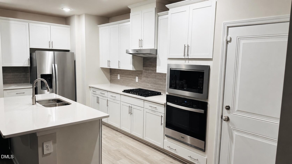 609 Red River Drive - Photo 1
