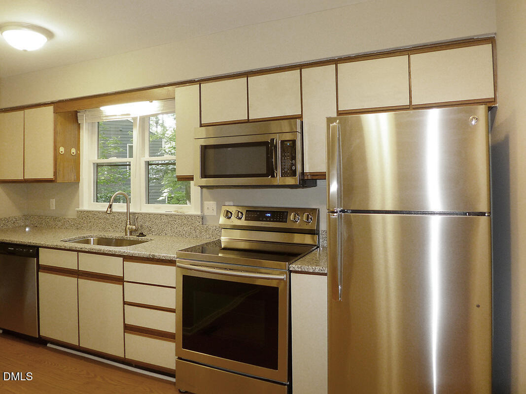 118 Lantern Way - Photo 4