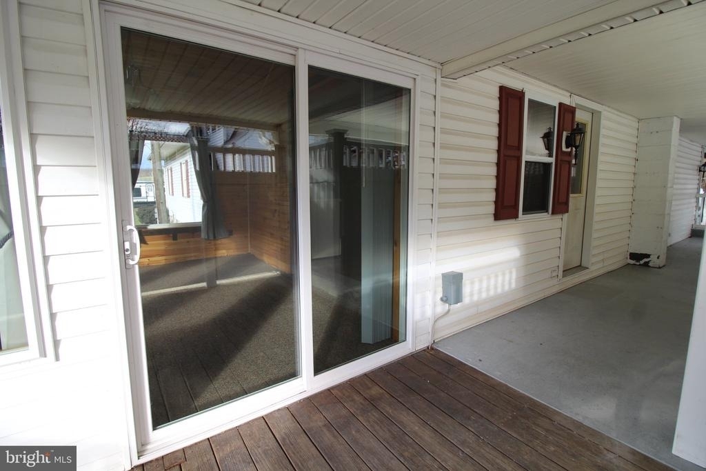 2212 Beaver Valley Pike - Photo 1