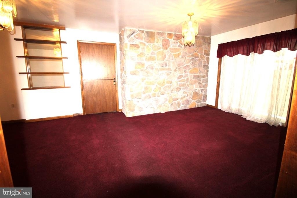 2212 Beaver Valley Pike - Photo 5