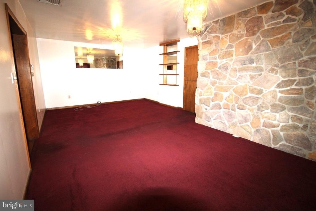 2212 Beaver Valley Pike - Photo 6