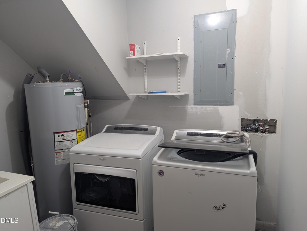 1020 Riverside Circle - Photo 17