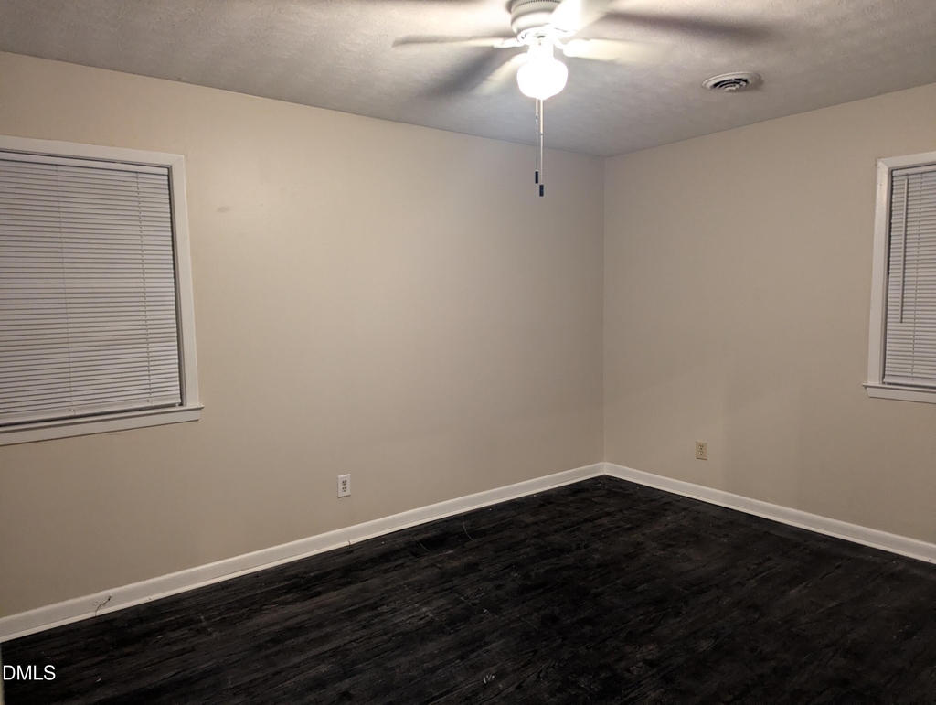 1020 Riverside Circle - Photo 24