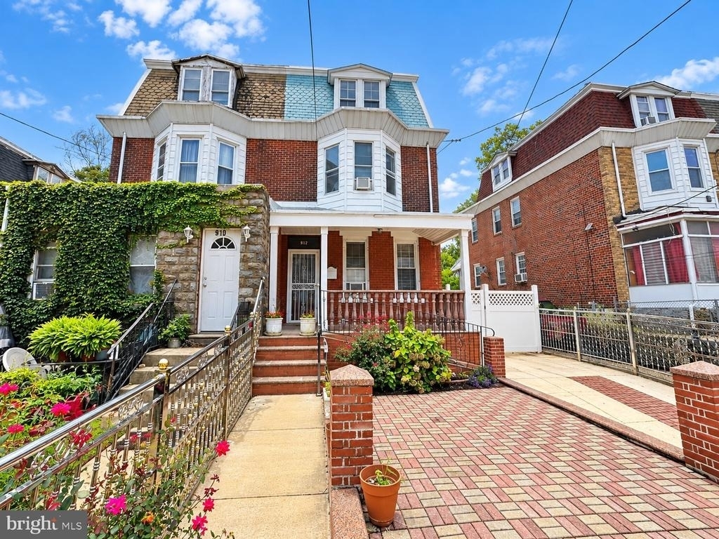 912 Ridge Avenue - Photo 0