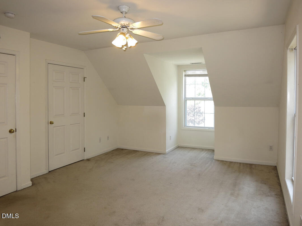 320 Davie Road - Photo 13
