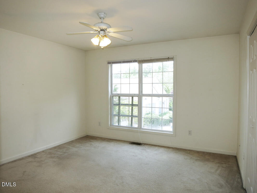 320 Davie Road - Photo 9