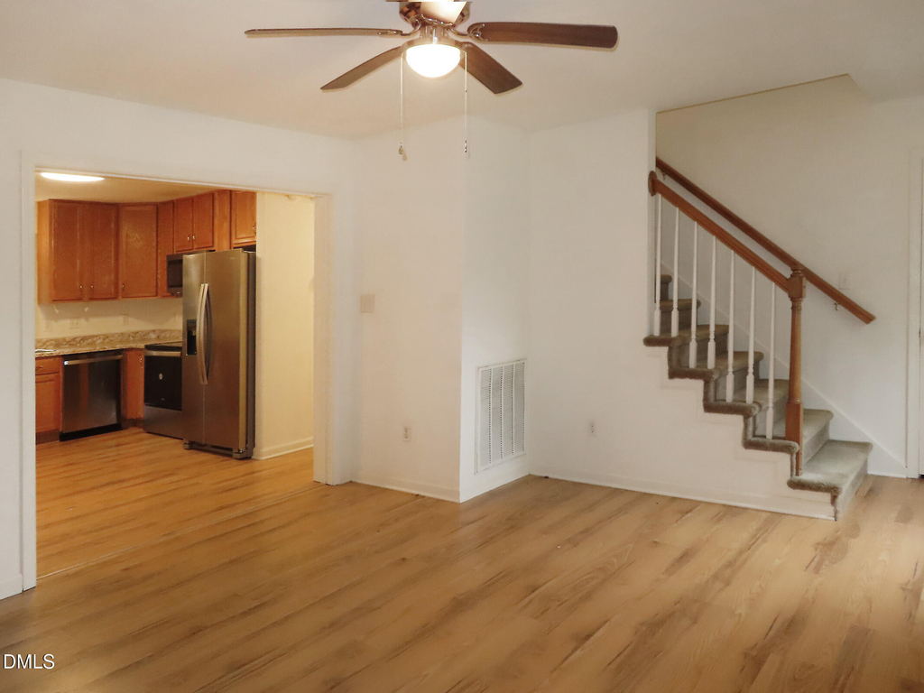 320 Davie Road - Photo 2
