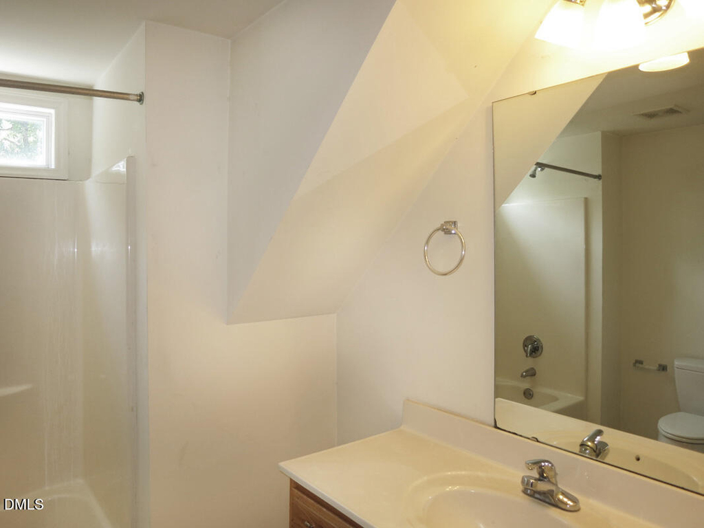320 Davie Road - Photo 14