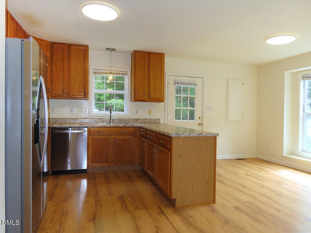 310 Davie Road - Photo 7