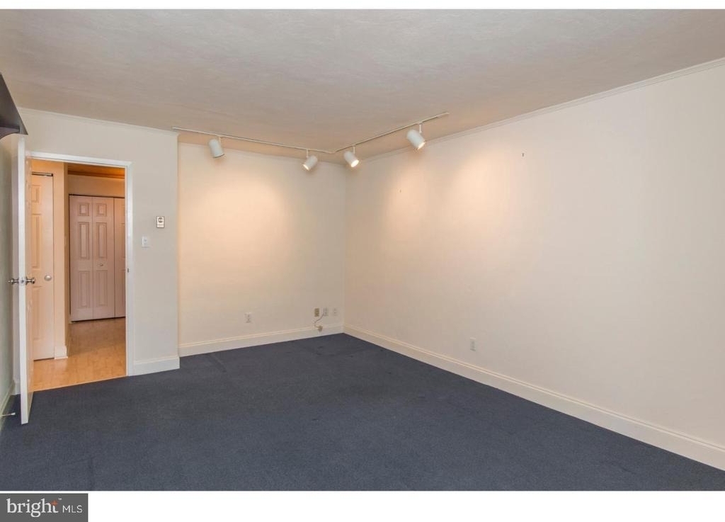600 Campbell Circle - Photo 10
