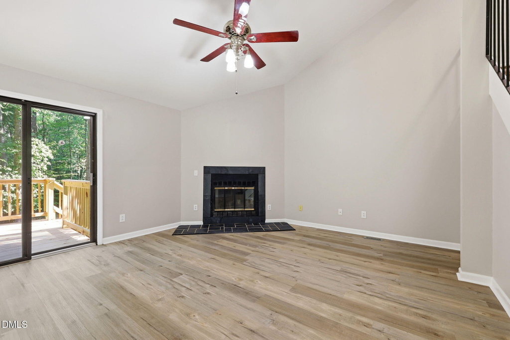 11129 Lakeshore Drive - Photo 5