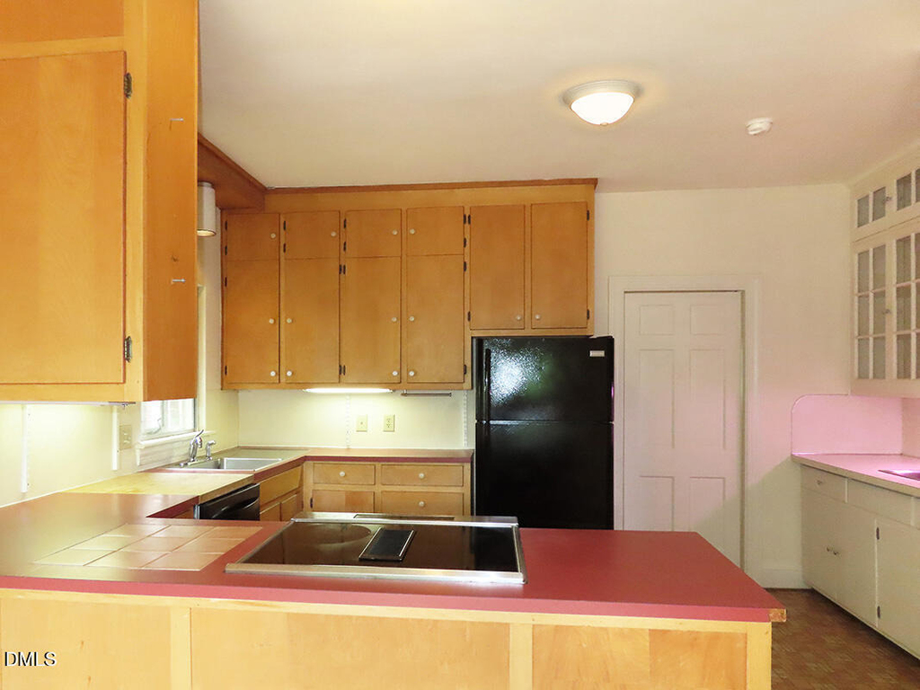 120 Kenan Street - Photo 8