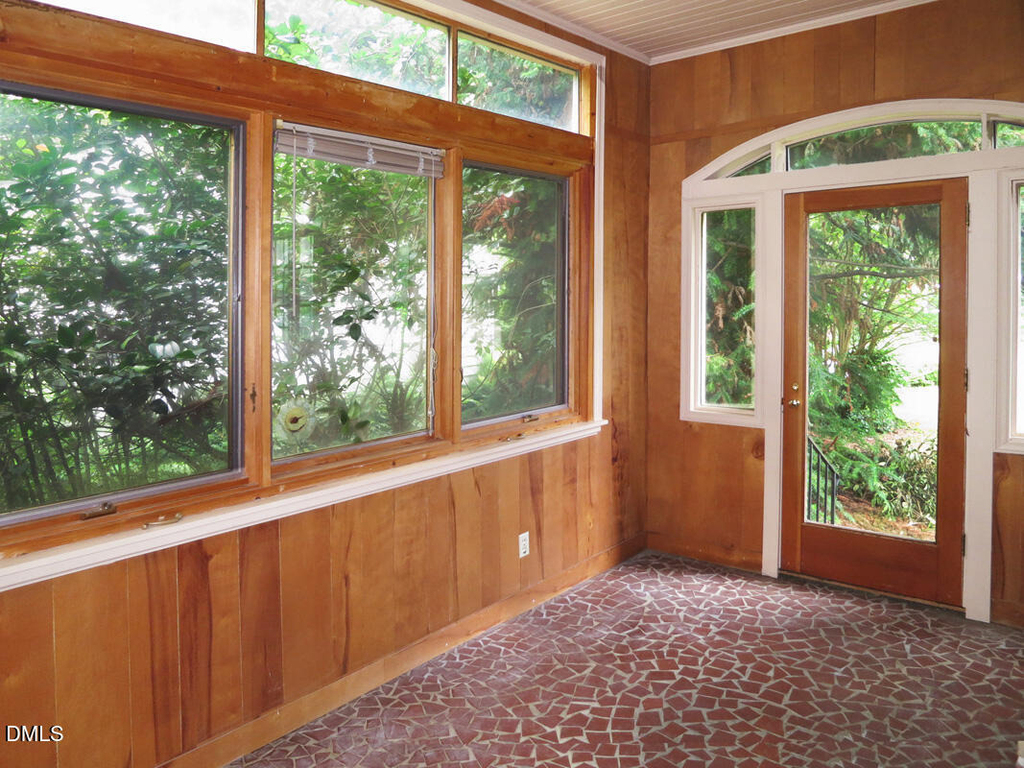 120 Kenan Street - Photo 10