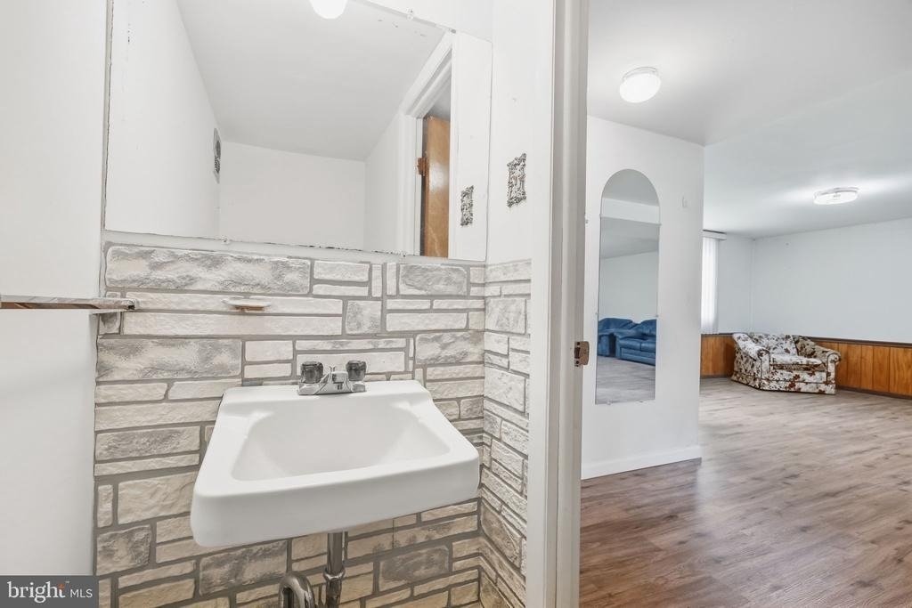 3242 Parkview Drive - Photo 22