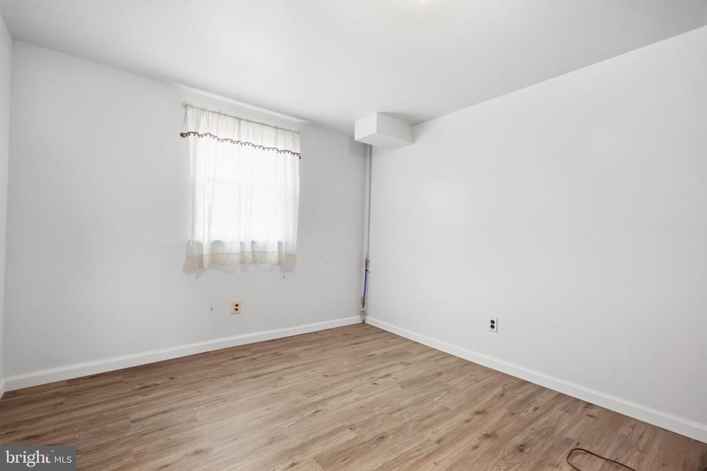 3242 Parkview Drive - Photo 23