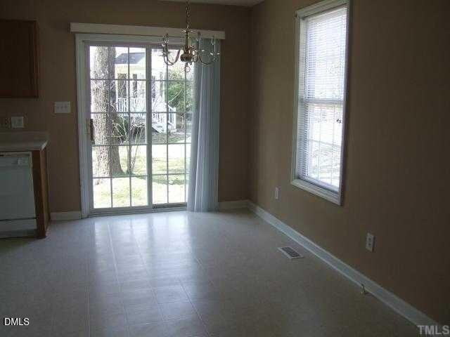 208 N Franklin Street - Photo 2