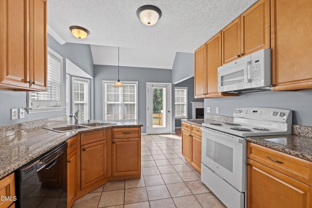 110 Richard Drive - Photo 9
