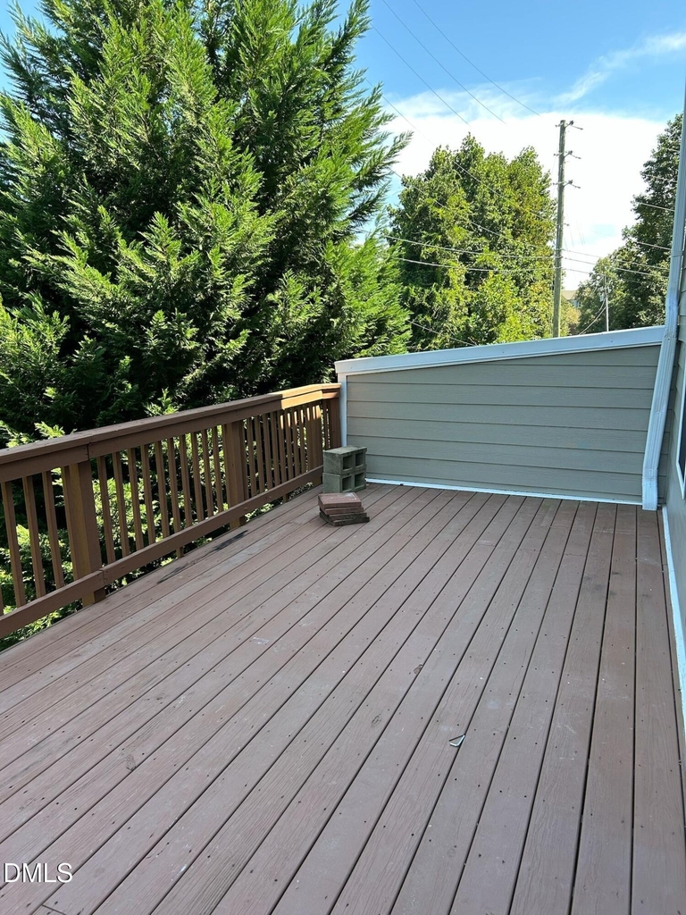 1112 Boxcar Way - Photo 7
