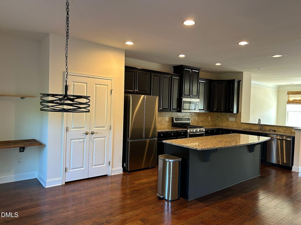 1112 Boxcar Way - Photo 5