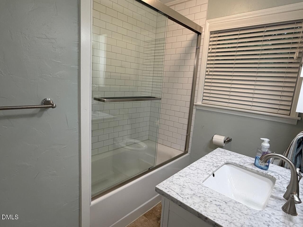 401 Barclay Road - Photo 13