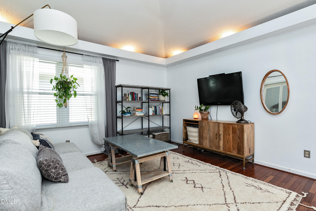 3304 Mill Run - Photo 1