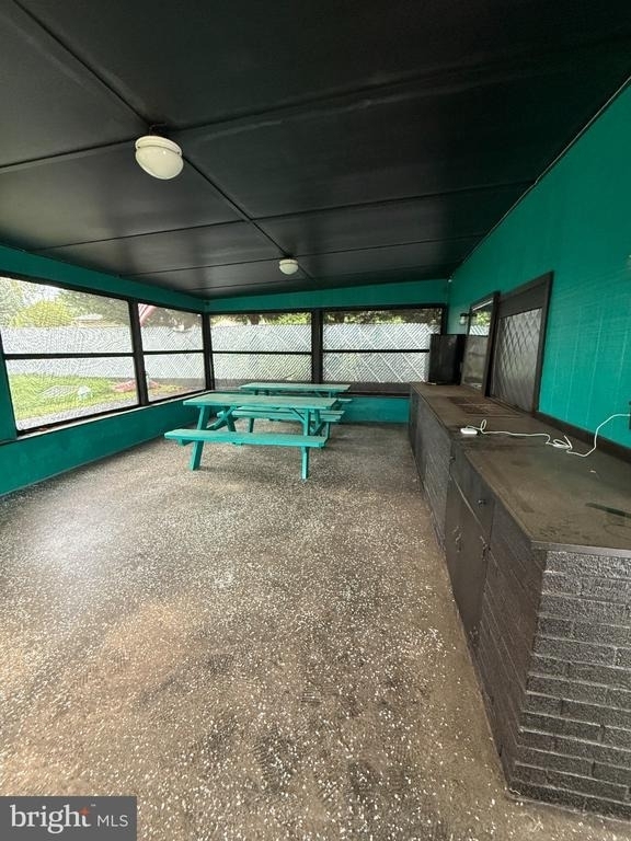 110 Gropp Avenue - Photo 18