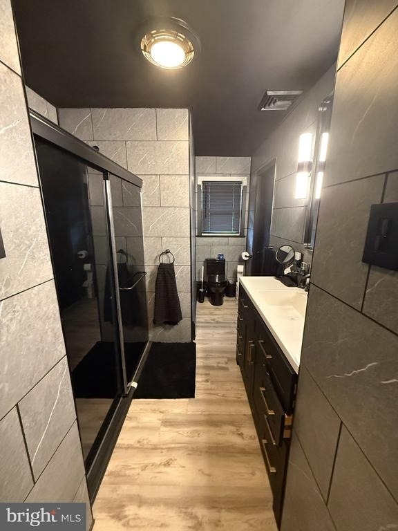 110 Gropp Avenue - Photo 9