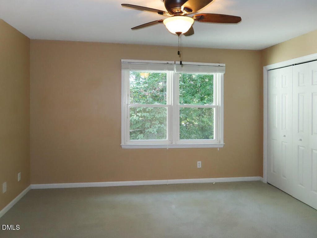 109 Gunston Court - Photo 7