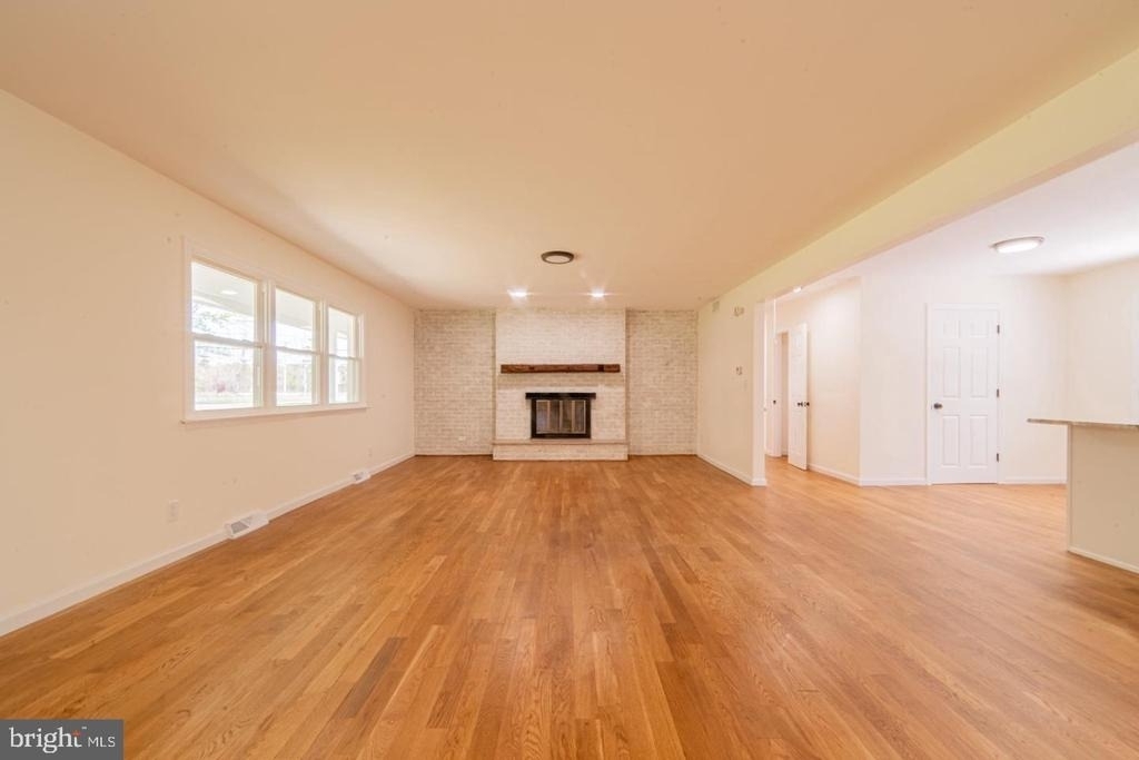 236 Cedar Avenue - Photo 7