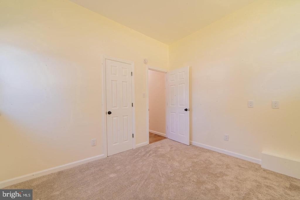236 Cedar Avenue - Photo 17
