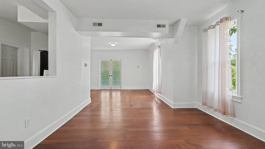 3107 Upshur Street - Photo 9