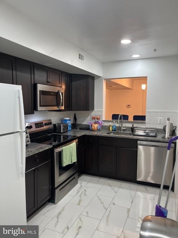 13910 King George Way - Photo 5